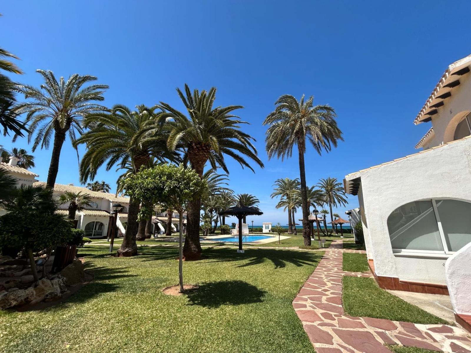 Boira - Vivienda En Urbanizacion A Primera Linea De Playa Denia Exteriör bild